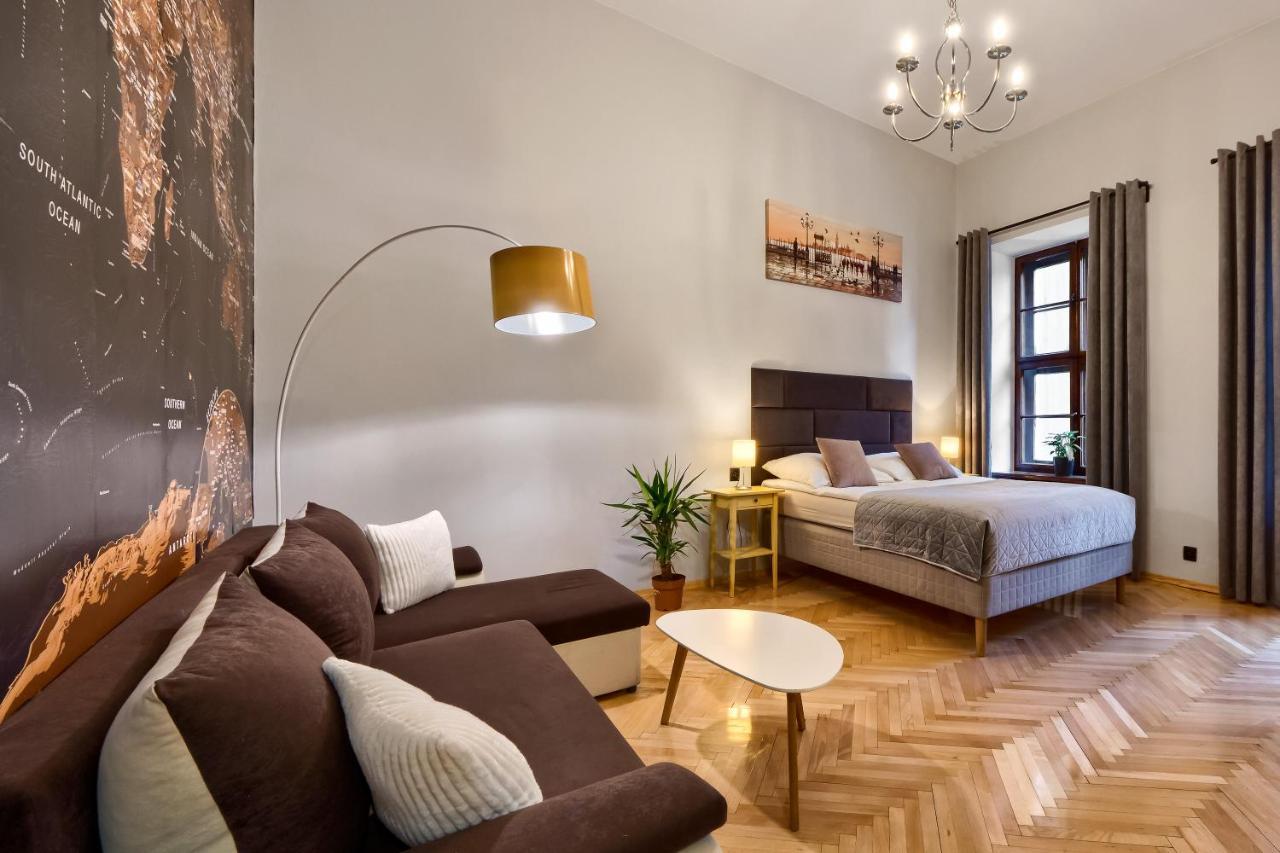 Comfortable Apartments In The Old Town Of Krakow Ngoại thất bức ảnh